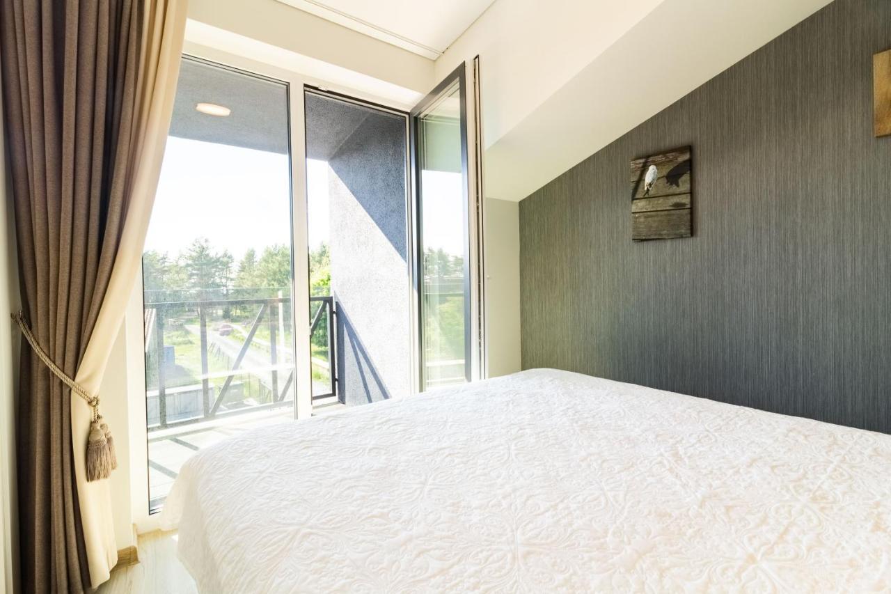 פלאנגה Sunny Pines Apartment מראה חיצוני תמונה